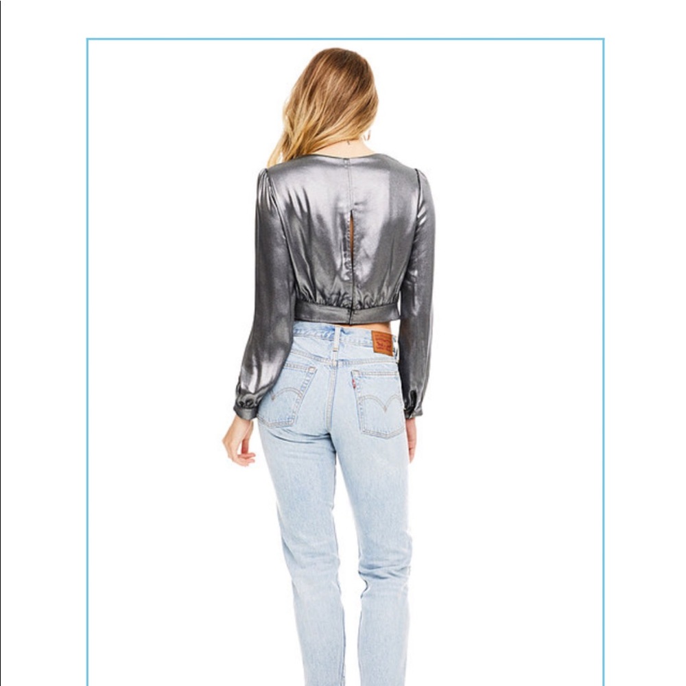 Crop top - Picture 3 of 4